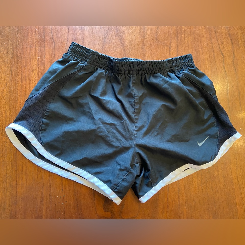 Nike Youth Small Running Athletic Shorts Girls